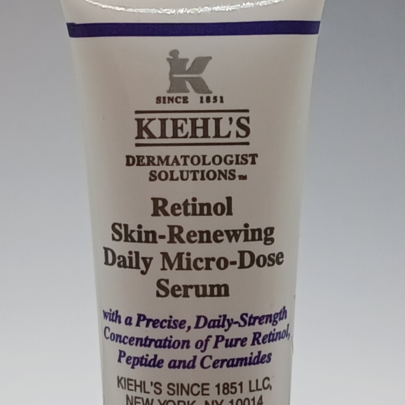5 For $25 Item🌸 Kiehl's Retinol Skin Renewing Daily Micro-dose Serum - Picture 2 of 3